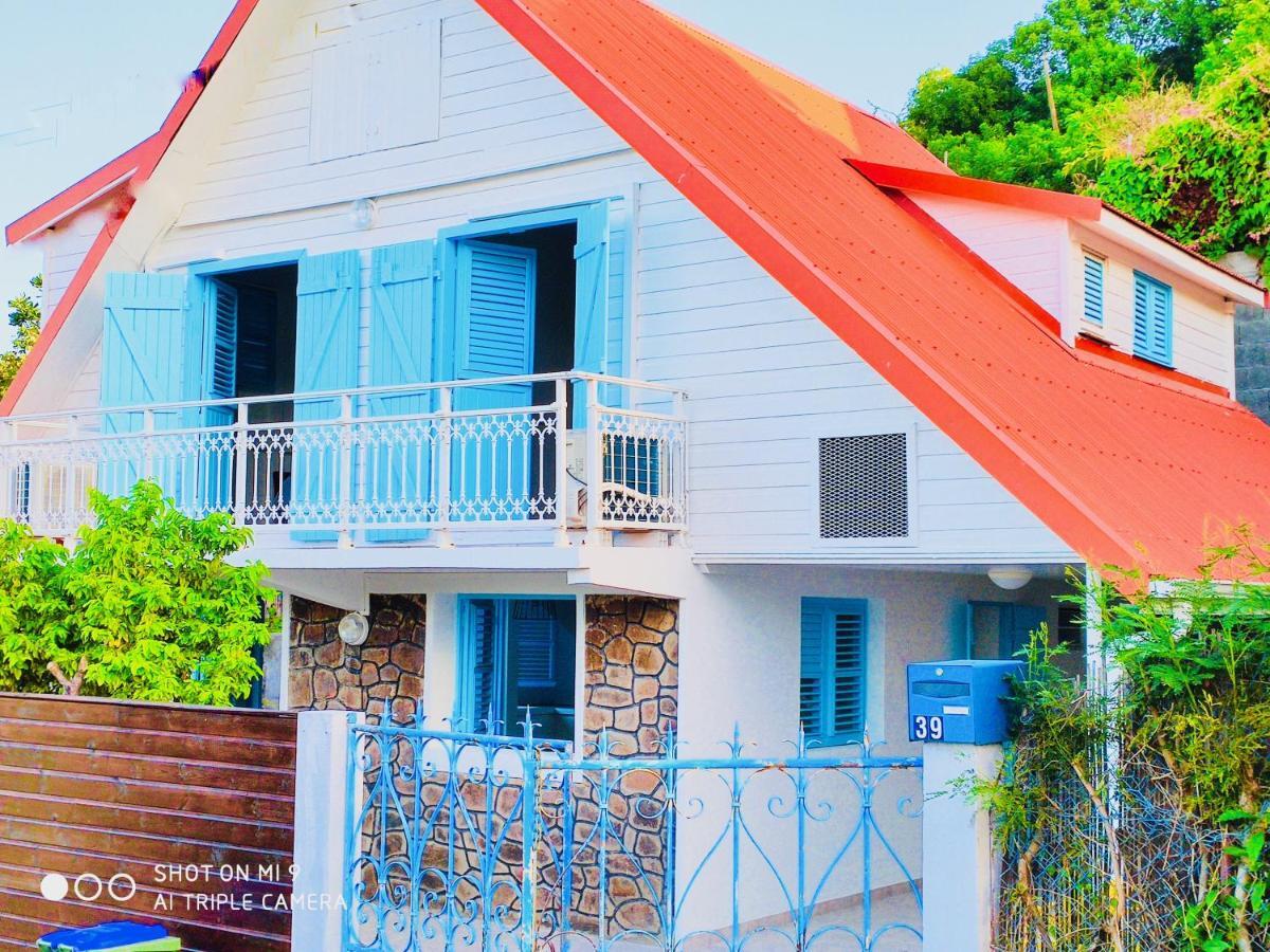 Location Maison Bleue Avec Piscine Privative Au Carbet Martinique Le Carbet Zewnętrze zdjęcie