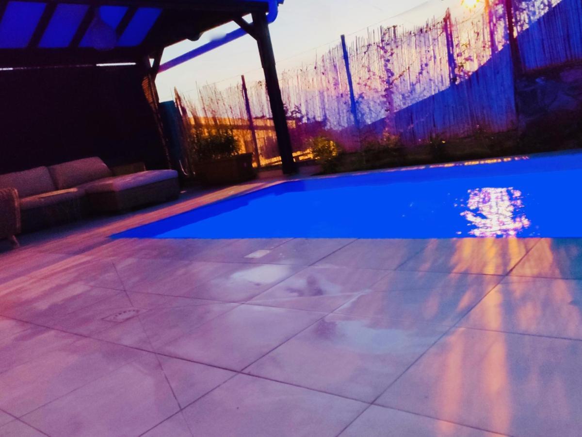 Location Maison Bleue Avec Piscine Privative Au Carbet Martinique Le Carbet Zewnętrze zdjęcie