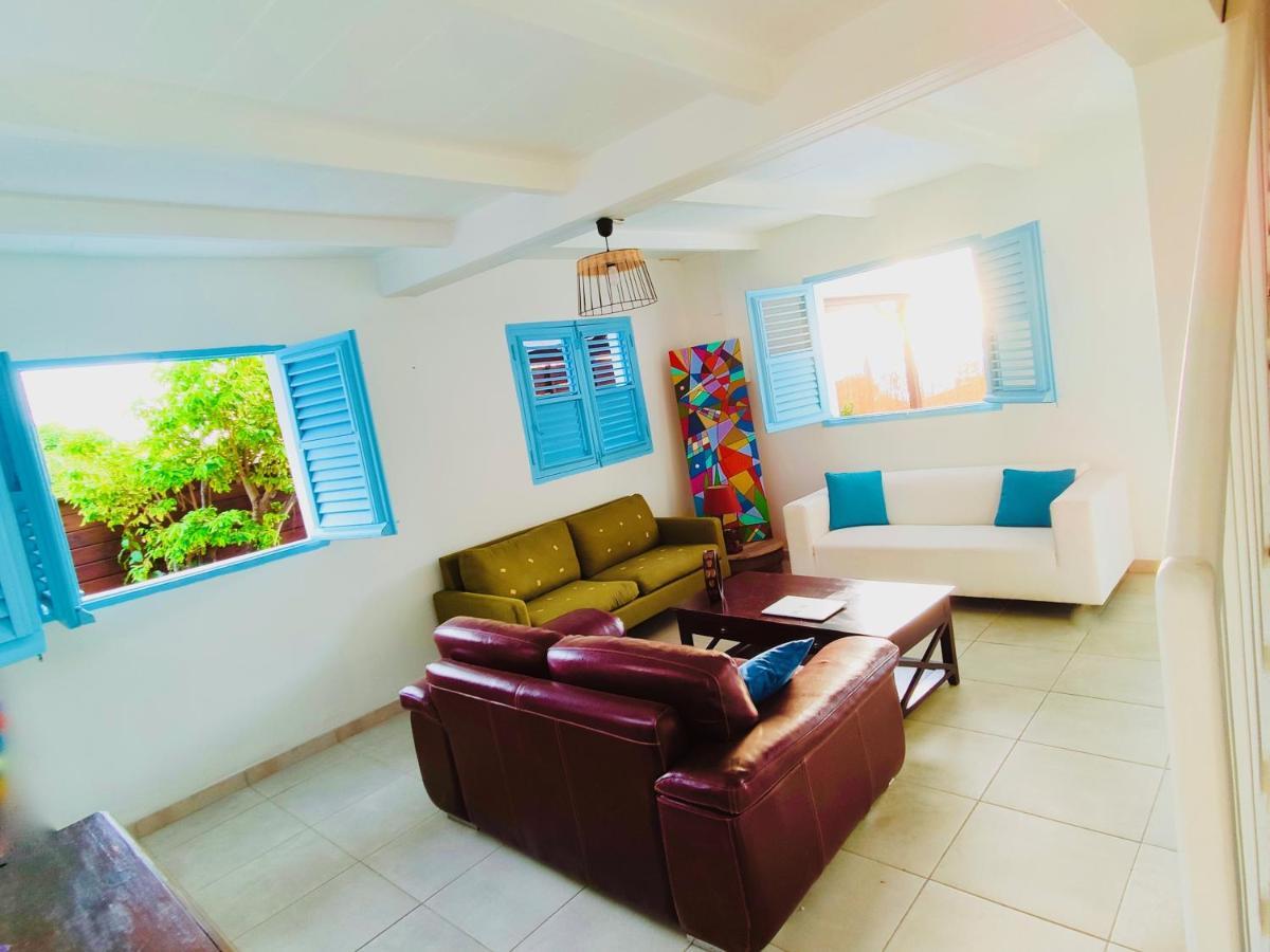 Location Maison Bleue Avec Piscine Privative Au Carbet Martinique Le Carbet Zewnętrze zdjęcie
