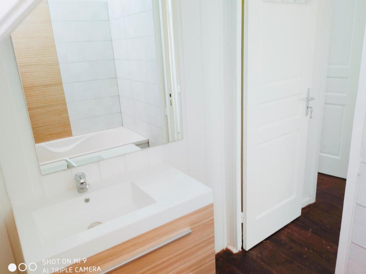 Location Maison Bleue Avec Piscine Privative Au Carbet Martinique Le Carbet Zewnętrze zdjęcie