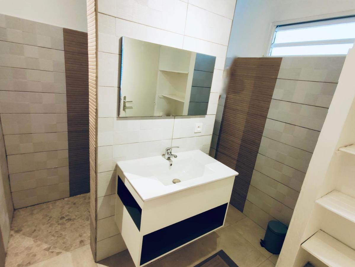 Location Maison Bleue Avec Piscine Privative Au Carbet Martinique Le Carbet Zewnętrze zdjęcie