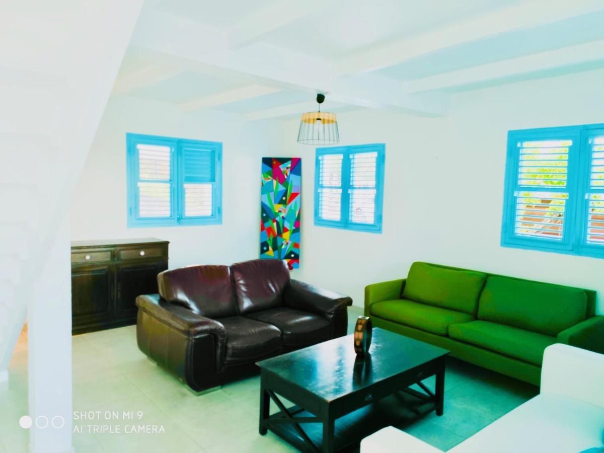 Location Maison Bleue Avec Piscine Privative Au Carbet Martinique Le Carbet Zewnętrze zdjęcie